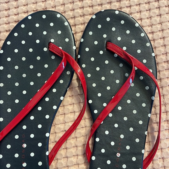 Lauren Conrad flip flops - Picture 3 of 4